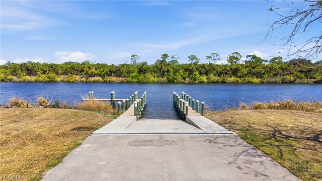23000 Crookedwood LOOP, Alva, FL 33920