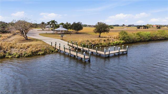 23000 Crookedwood LOOP, Alva, FL 33920