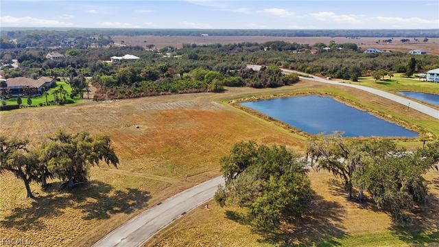 23000 Crookedwood LOOP, Alva, FL 33920
