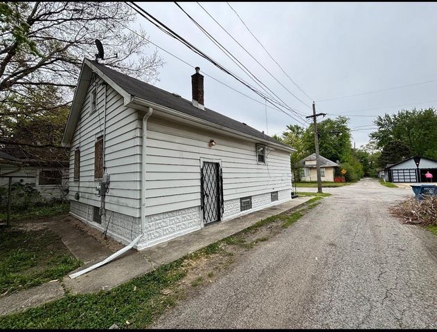 353 E 146th Street, Harvey, IL 60426