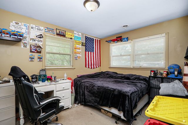 1733 Ranser Road, Manhattan, KS 66502