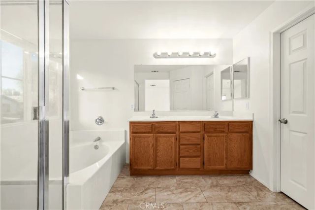 1785 Catania Dr, Riverside, CA 92507