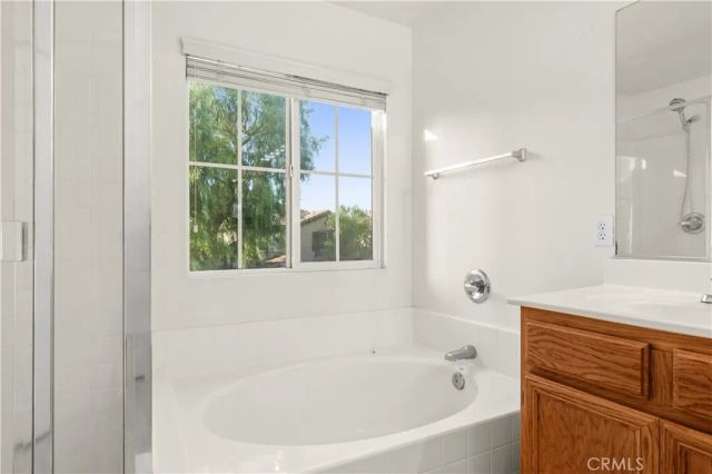 1785 Catania Dr, Riverside, CA 92507