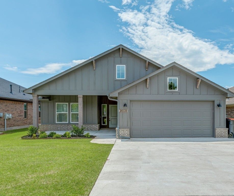 20110 Park Lane, Harrah, OK 73045