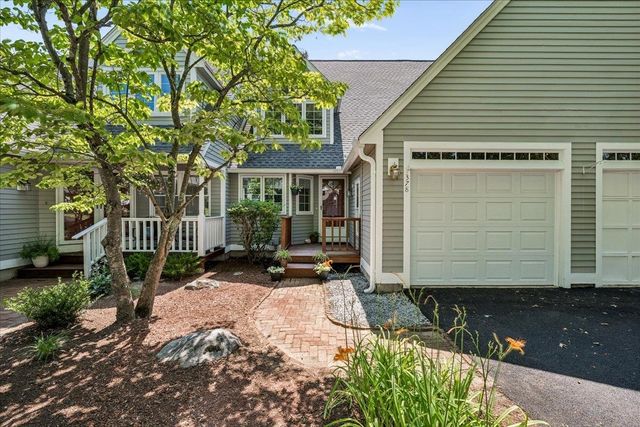 378 Winding Pond Road, Londonderry, NH 03053