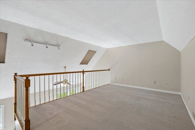 378 Winding Pond Road, Londonderry, NH 03053