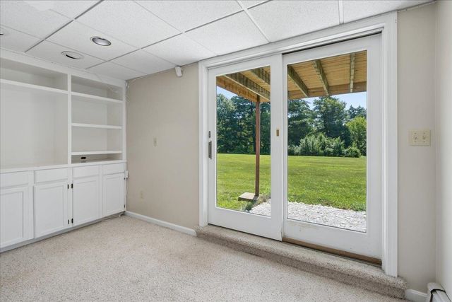 378 Winding Pond Road, Londonderry, NH 03053