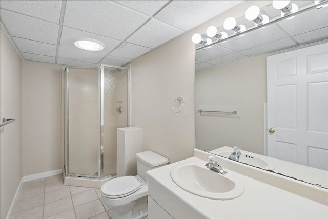 378 Winding Pond Road, Londonderry, NH 03053