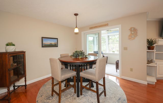 378 Winding Pond Road, Londonderry, NH 03053