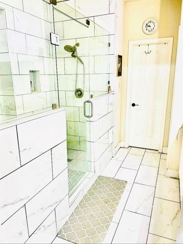 5902 Crestford Park Lane, Houston, TX 77084