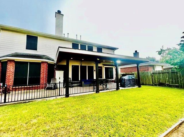 5902 Crestford Park Lane, Houston, TX 77084