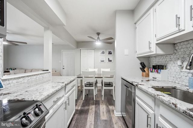 134 ALPHA CT, Blackwood, NJ 08012