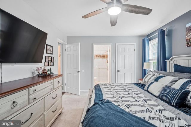 134 ALPHA CT, Blackwood, NJ 08012