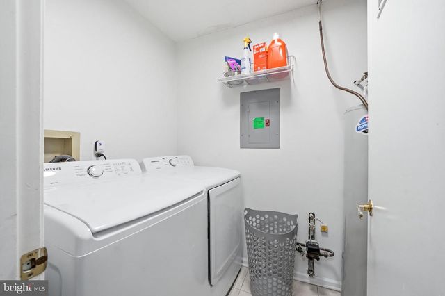 134 ALPHA CT, Blackwood, NJ 08012