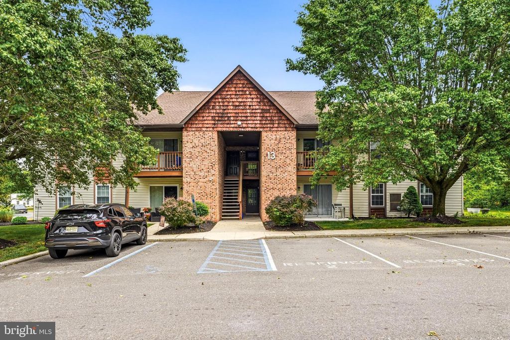 134 ALPHA CT, Blackwood, NJ 08012
