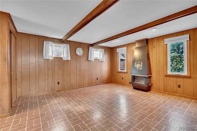 660 Moore Avenue, Tonawanda, NY 14223