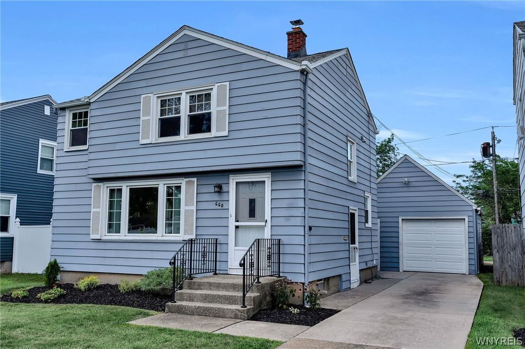 660 Moore Avenue, Tonawanda, NY 14223