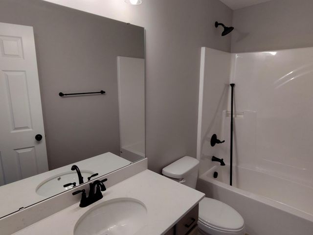 10728 Melbury Court, 288GL, Independence, KY 41051