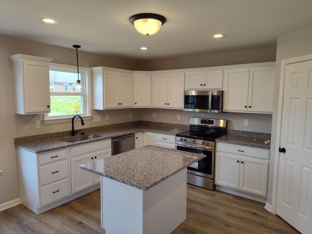 10728 Melbury Court, 288GL, Independence, KY 41051