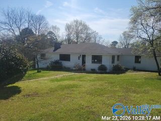 2441 Scenic Drive, Gadsden, AL 35904