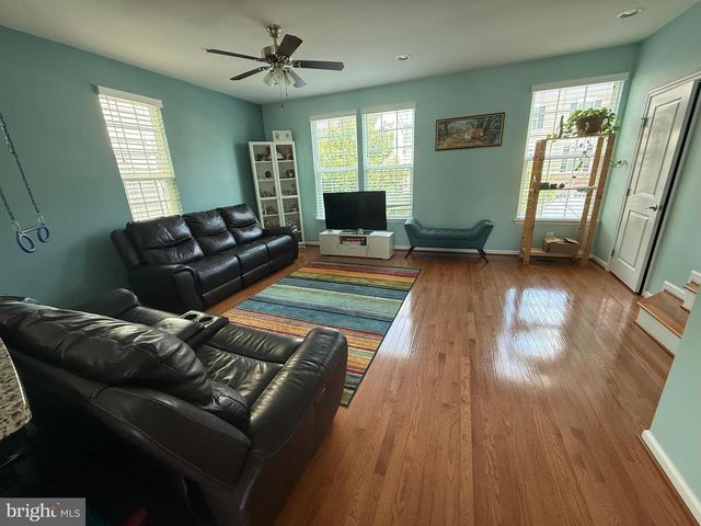 19710 VAUGHN LANDING DR, Germantown, MD 20874