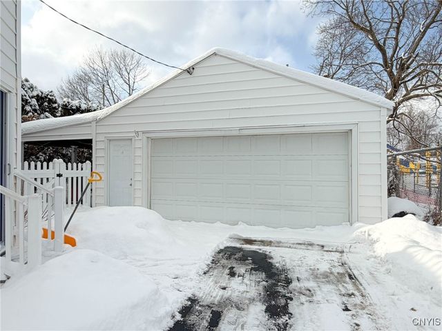 2642 Remington Road, Utica, NY 13501
