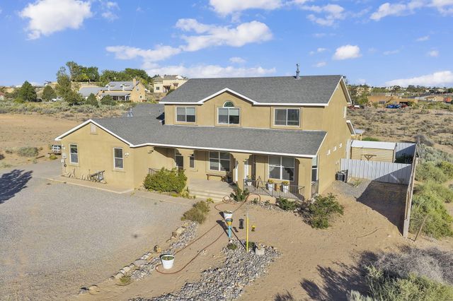 1531 Acapulco Road NE, Rio Rancho, NM 87144