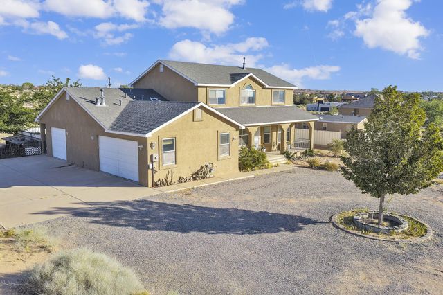 1531 Acapulco Road NE, Rio Rancho, NM 87144