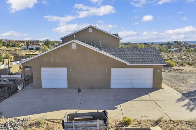 1531 Acapulco Road NE, Rio Rancho, NM 87144