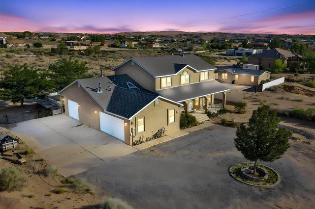 1531 Acapulco Road NE, Rio Rancho, NM 87144