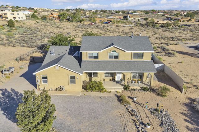 1531 Acapulco Road NE, Rio Rancho, NM 87144