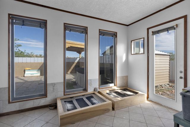 1531 Acapulco Road NE, Rio Rancho, NM 87144