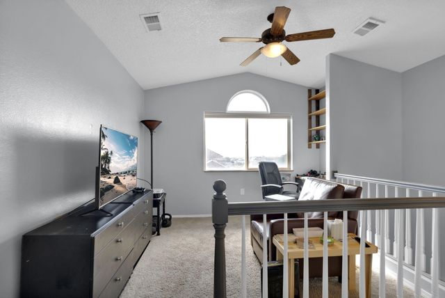 1531 Acapulco Road NE, Rio Rancho, NM 87144