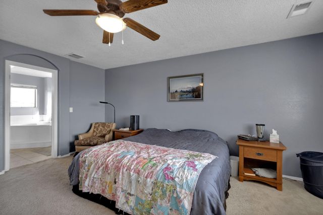 1531 Acapulco Road NE, Rio Rancho, NM 87144
