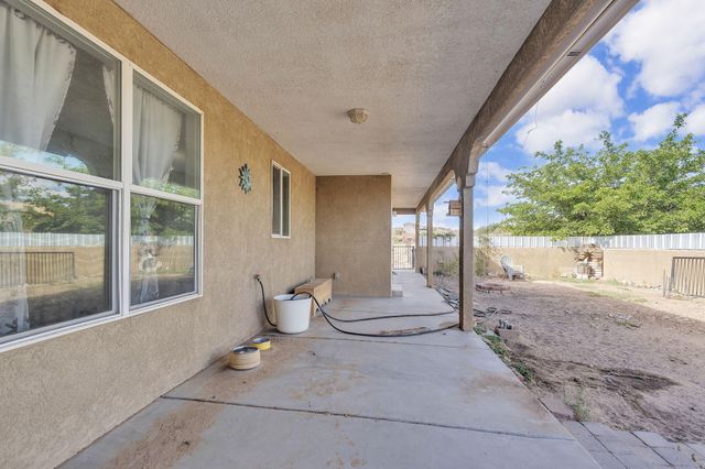 1531 Acapulco Road NE, Rio Rancho, NM 87144
