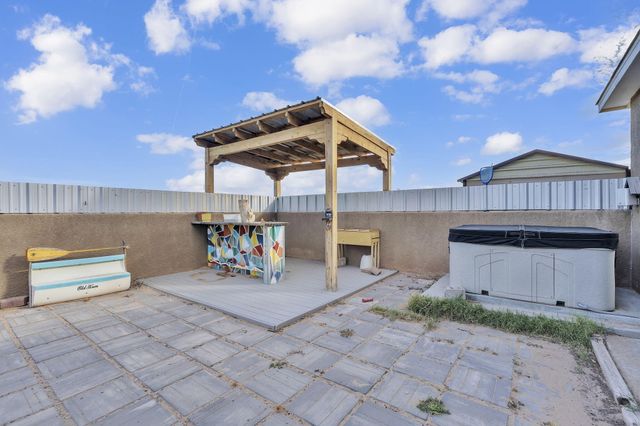1531 Acapulco Road NE, Rio Rancho, NM 87144
