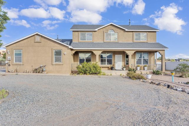 1531 Acapulco Road NE, Rio Rancho, NM 87144