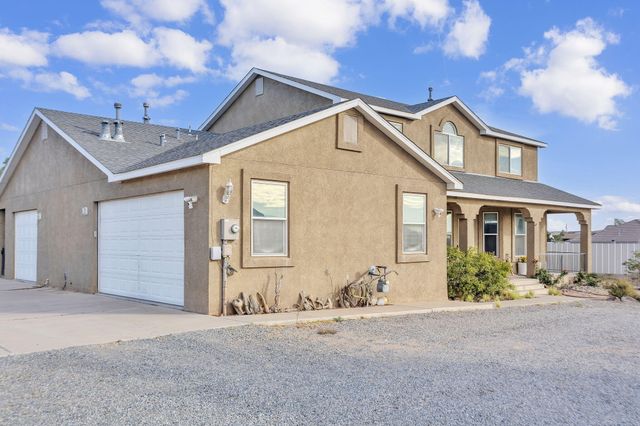 1531 Acapulco Road NE, Rio Rancho, NM 87144