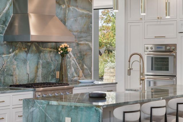 5605 CREEK MOUNTAIN, Austin, TX 78731