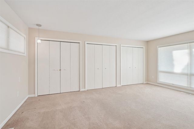 5981 T12 Highway N, Newton, IA 50208