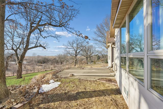 5981 T12 Highway N, Newton, IA 50208