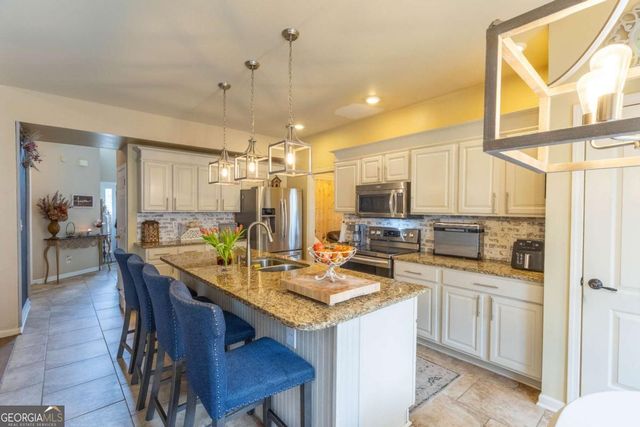 1722 Laurel Song Trail, Dacula, GA 30019