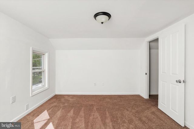 44 HUTCHINS AVE, Hamilton, NJ 08610