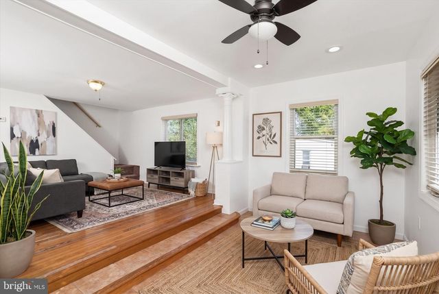 44 HUTCHINS AVE, Hamilton, NJ 08610