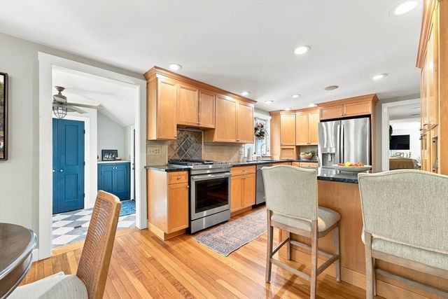 26 Concord Rd, Acton, MA 01720