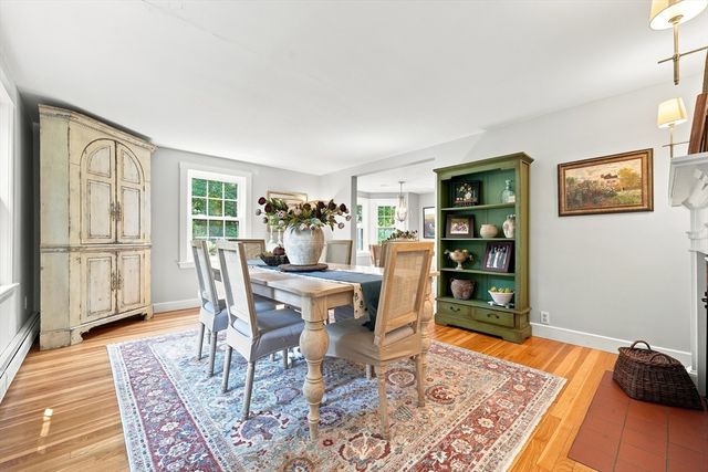 26 Concord Rd, Acton, MA 01720