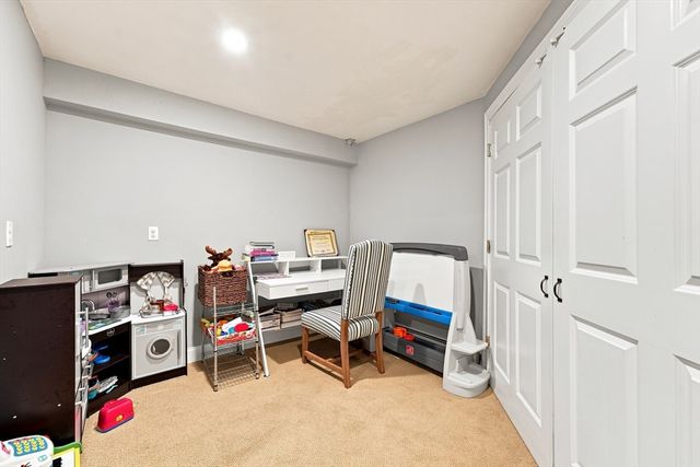 26 Concord Rd, Acton, MA 01720
