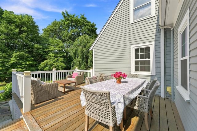 26 Concord Rd, Acton, MA 01720