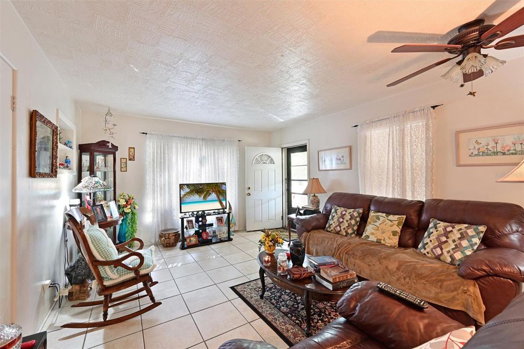 Image 17 of property listing at 4808 19TH STREET W, Bradenton, FL 34207