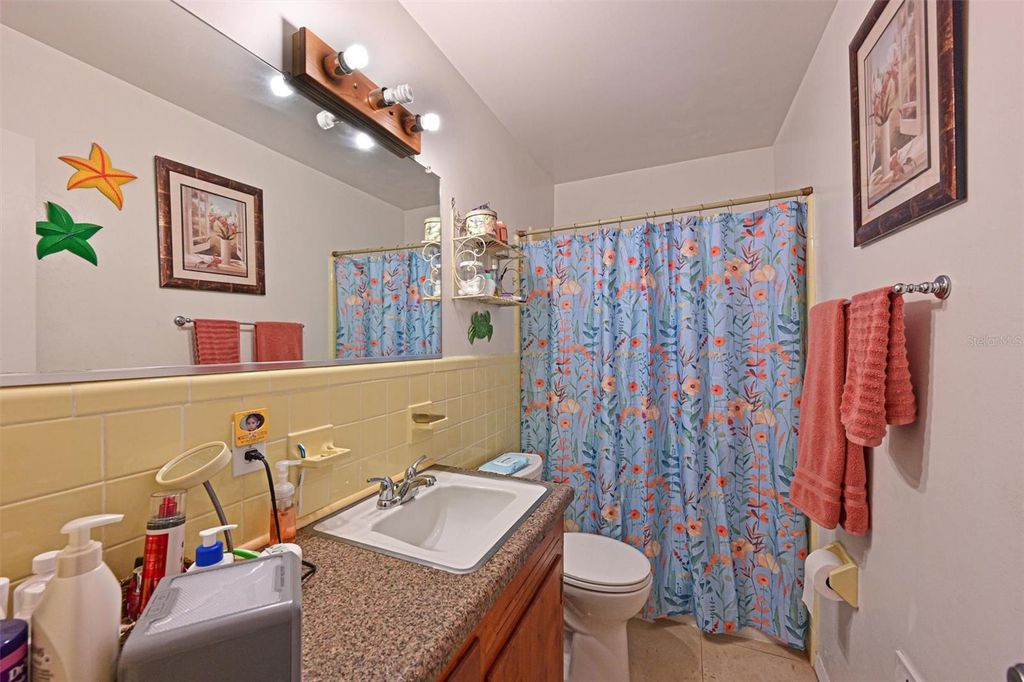 Image 20 of property listing at 4808 19TH STREET W, Bradenton, FL 34207